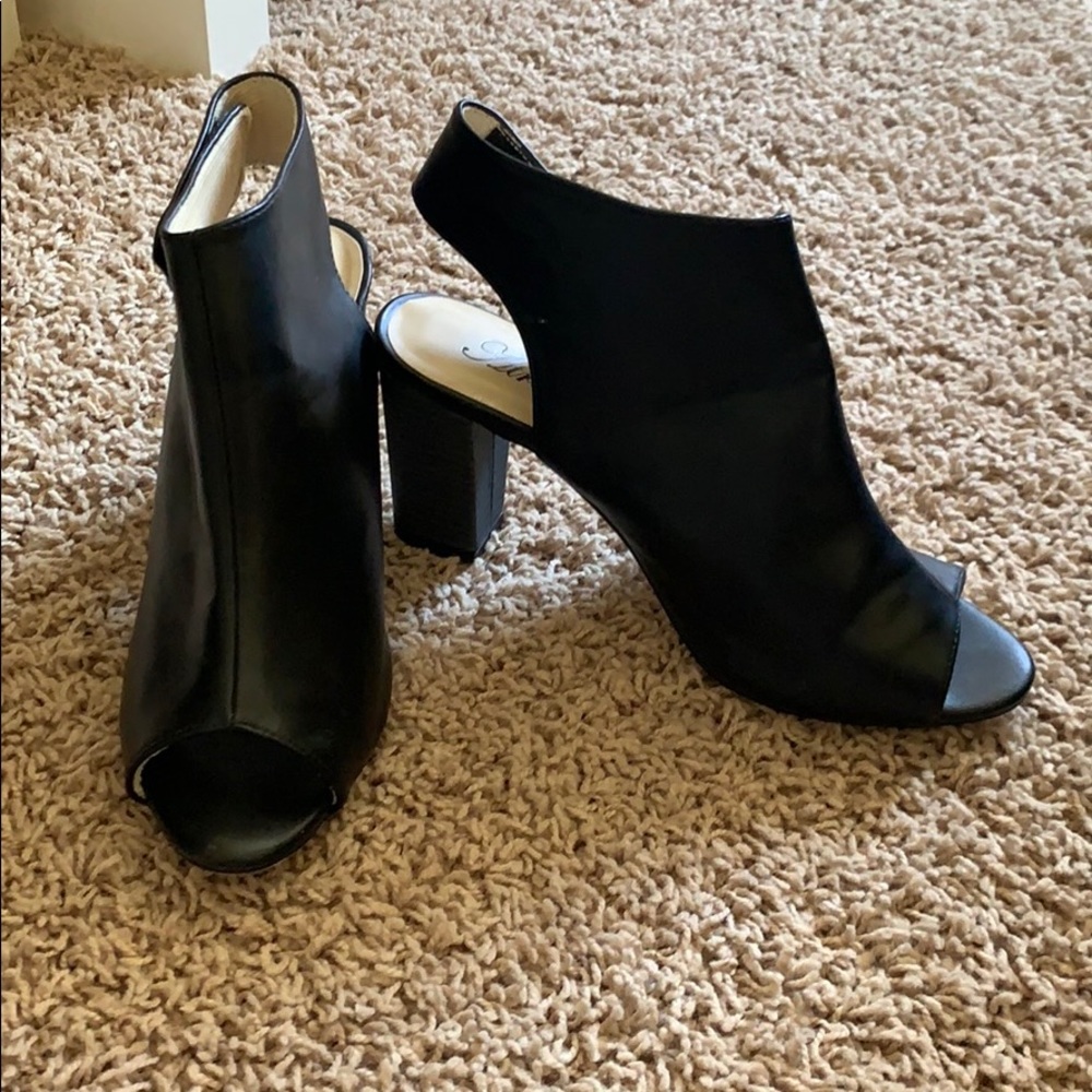 Black peep toe heels